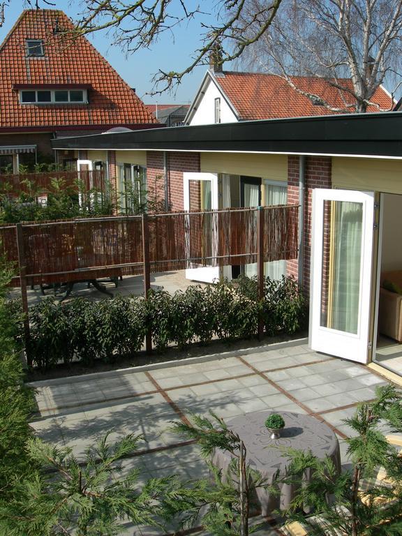 Pension Kamperland Habitación foto