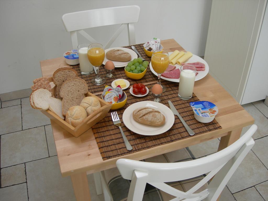 Pension Kamperland Habitación foto
